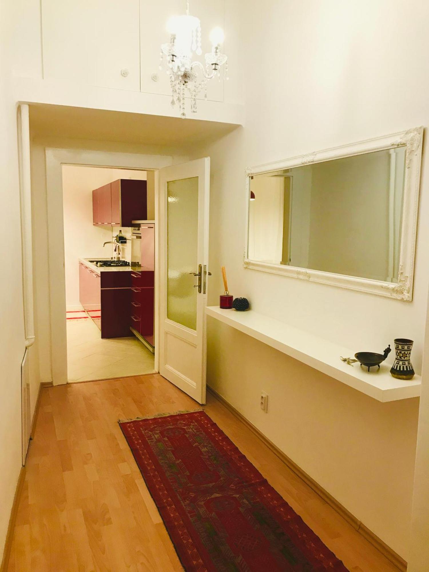 Blue Church Views - Central, Quiet, Bright - 4Th Floor Corner Apartment 125M2 Bratislava Eksteriør billede